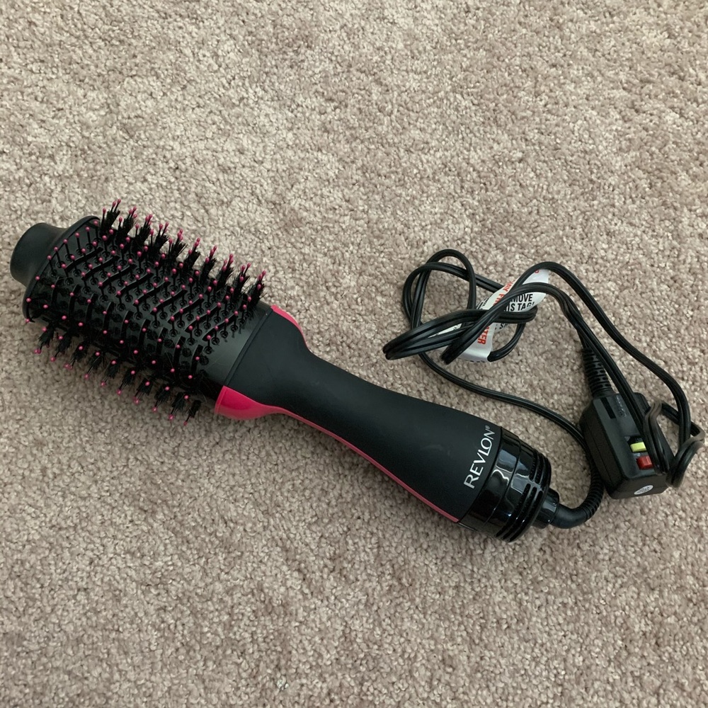 Revlon One Step Hair Dryer and Volumizer